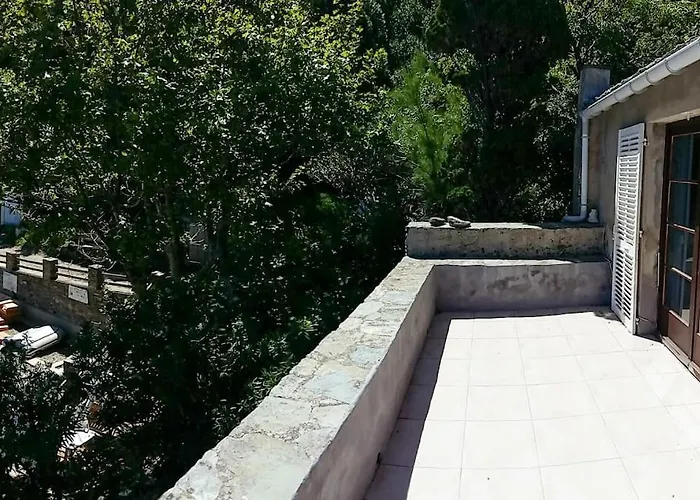 Waterfront Authentic Corsican House * Pino