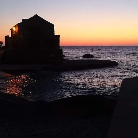 Waterfront Authentic Corsican House * Pino