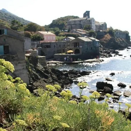 Nyaraló Waterfront Authentic Corsican House
