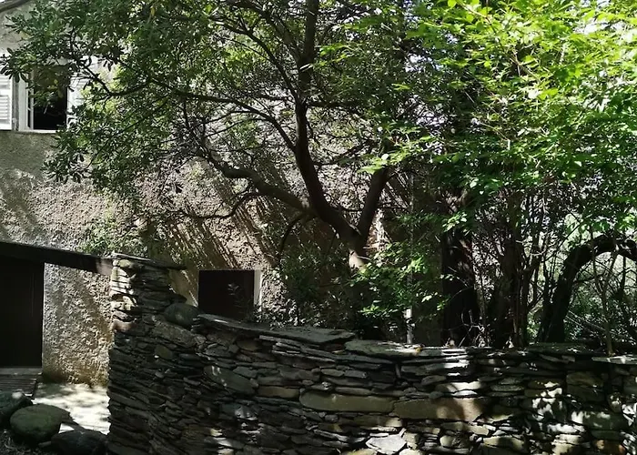 Waterfront Authentic Corsican House Casa vacanze