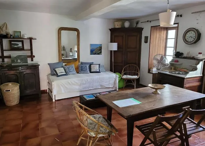 Waterfront Authentic Corsican House Pino